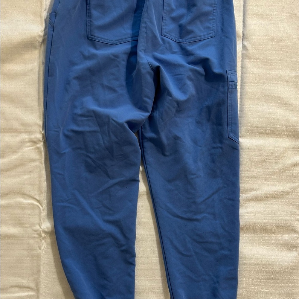 FIGS Blue Jogger Scrub Pants Size Small 💙 - Picture 6 of 9